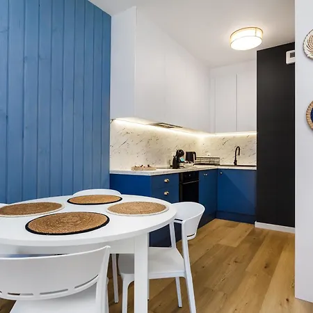 Mlode Miasto Doki Apartments By Happystay Gdansk Exterior photo