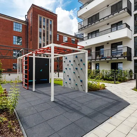 Mlode Miasto Doki Apartments By Happystay Gdansk Exterior photo