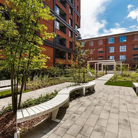 Mlode Miasto Doki Apartments By Happystay Gdansk Exterior photo