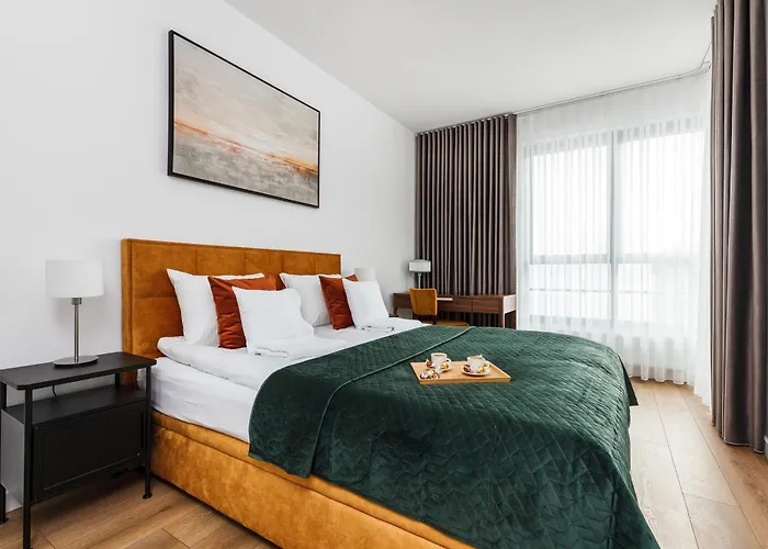 Mlode Miasto Doki Apartments By Happystay