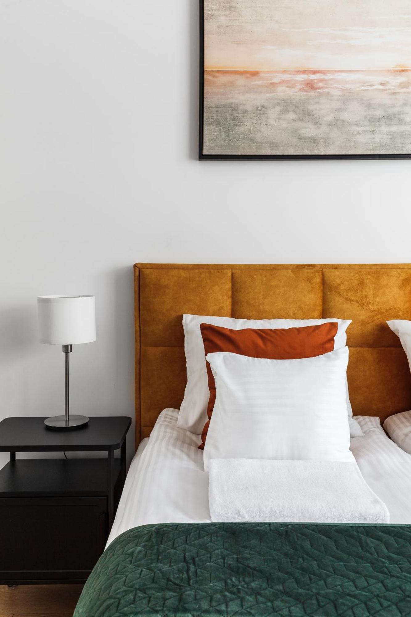 Mlode Doki By Happystay Apartment *